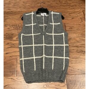 Vintage J.G. Hook Wool Sweater Vest Mens Gray Windowpane Plaid V Neck